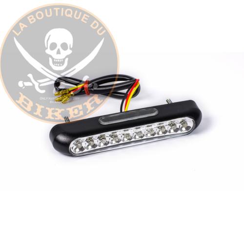 FEU ARRIERE LED HOMOLOGUE NOIR AVEC ECLAIRAGE DE PLAQUE...PE20401646 PARTS EUROPE TAILLIGHT E-MARK UNIV 20401946 / 01203641