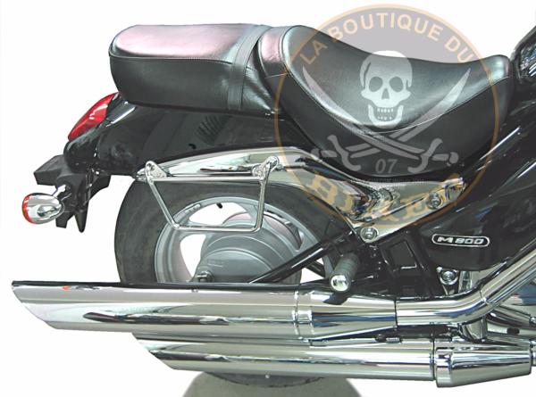 SUPPORTS SACOCHES SUZUKI INTRUDER M800 APARTIR 2010...KLICKFIX...SP880 SPAAN LABOUTIQUE DU BIKER