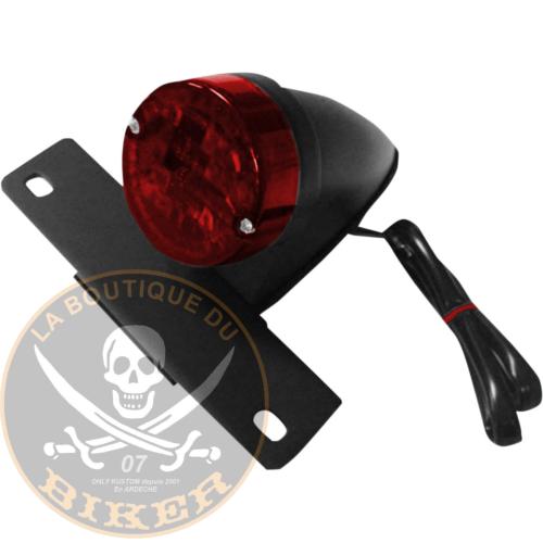 FEU ARRIERE LED HOMOLOGUE NOIR...PE20101311 PARTS EUROPE TAILLIGHT E-MARK UNIV 20101311 / 011135211